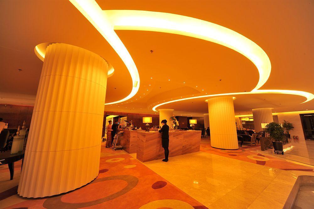 S&N Dalian Hotel Екстер'єр фото