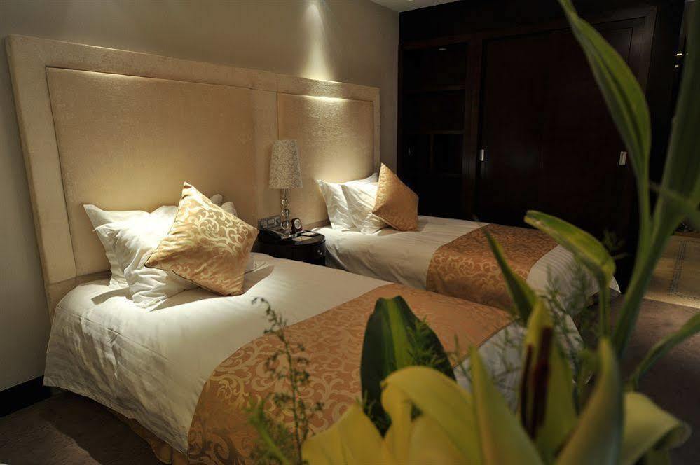 S&N Dalian Hotel Екстер'єр фото