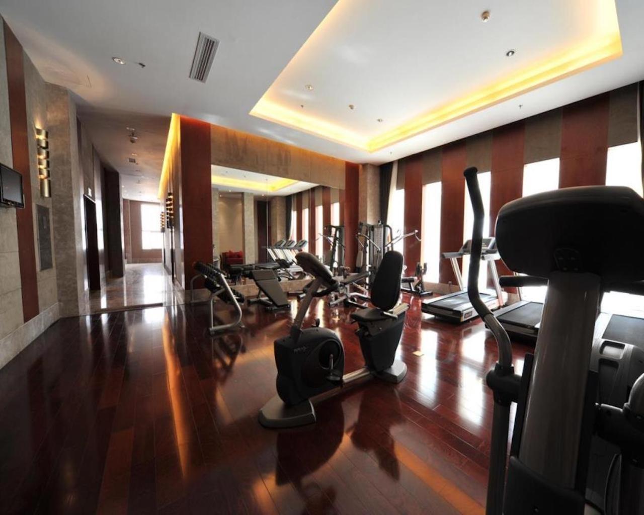 S&N Dalian Hotel Екстер'єр фото